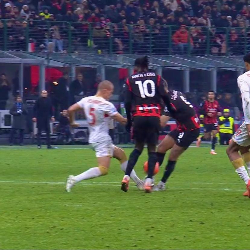 itsgabe20's tweet image. ❌ NO PENALTY

✅ PENALTY

#MarottaLeague