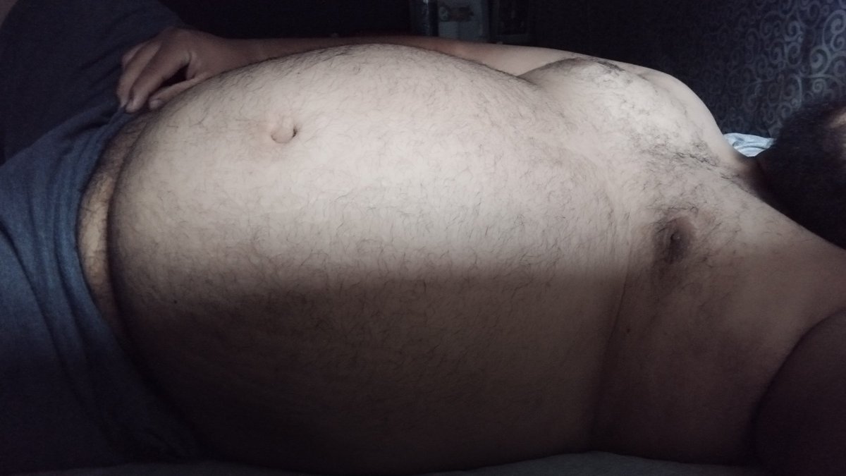 Lazy Sunday time for belly appreciation.