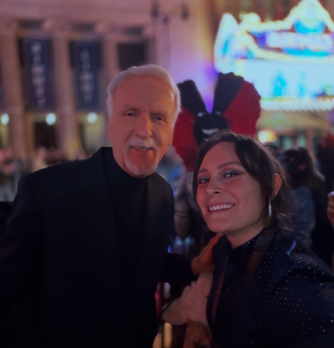 ivelangas tweet media