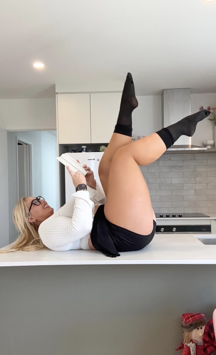 krootay's tweet image. Would you eat a chubby taco made in 1994?