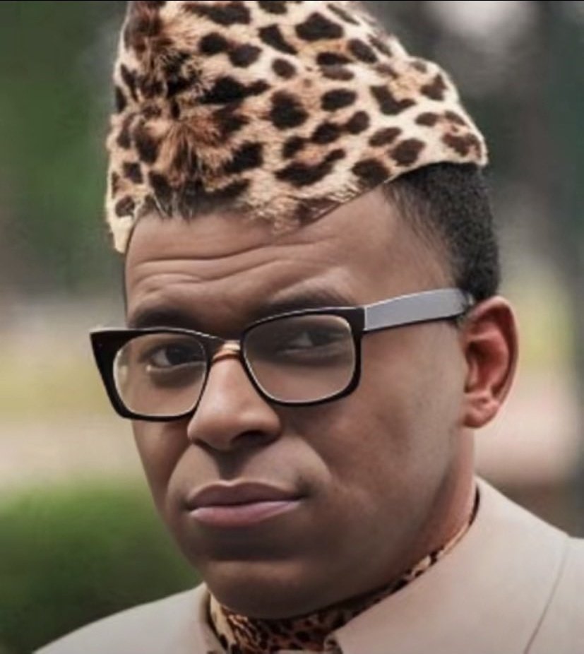 Roronoa007_'s tweet image. Mobutu est de retour 😂😂😂😂😂😂😂😂😂😂😂😂😂😂