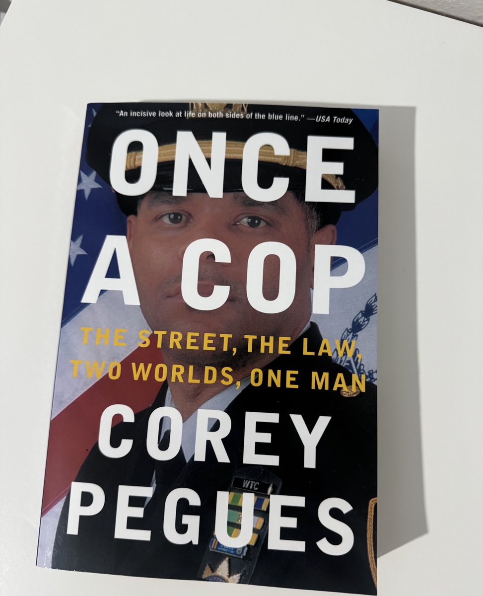 Adriienne F tweet media