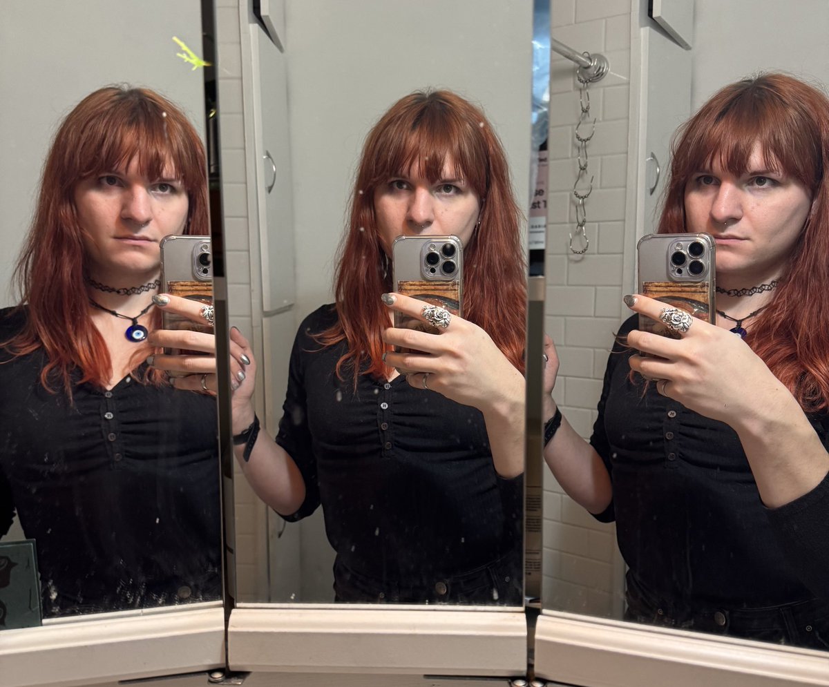Longswordwife tweet media