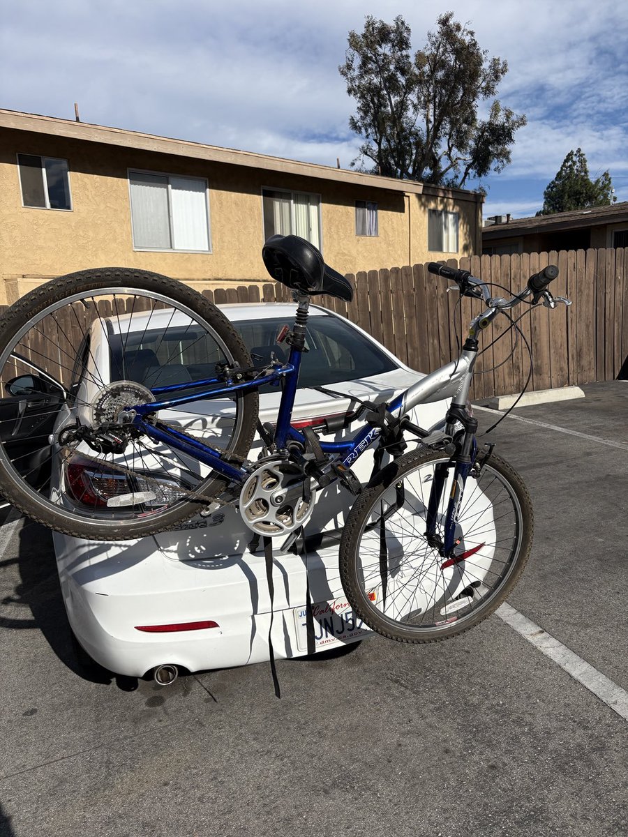 ANTIbadELIDON's tweet image. When you feel superior to everyone else because you’re inches everyday are adding up…! #LifeMastery #RegainingControl