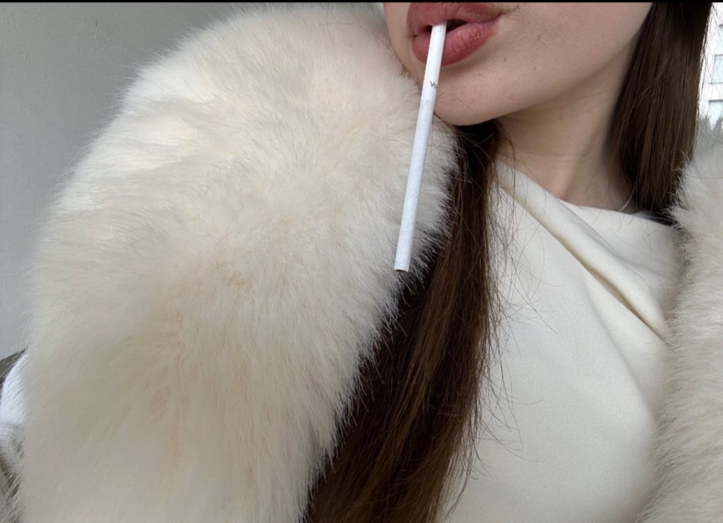 Anastasia tweet media