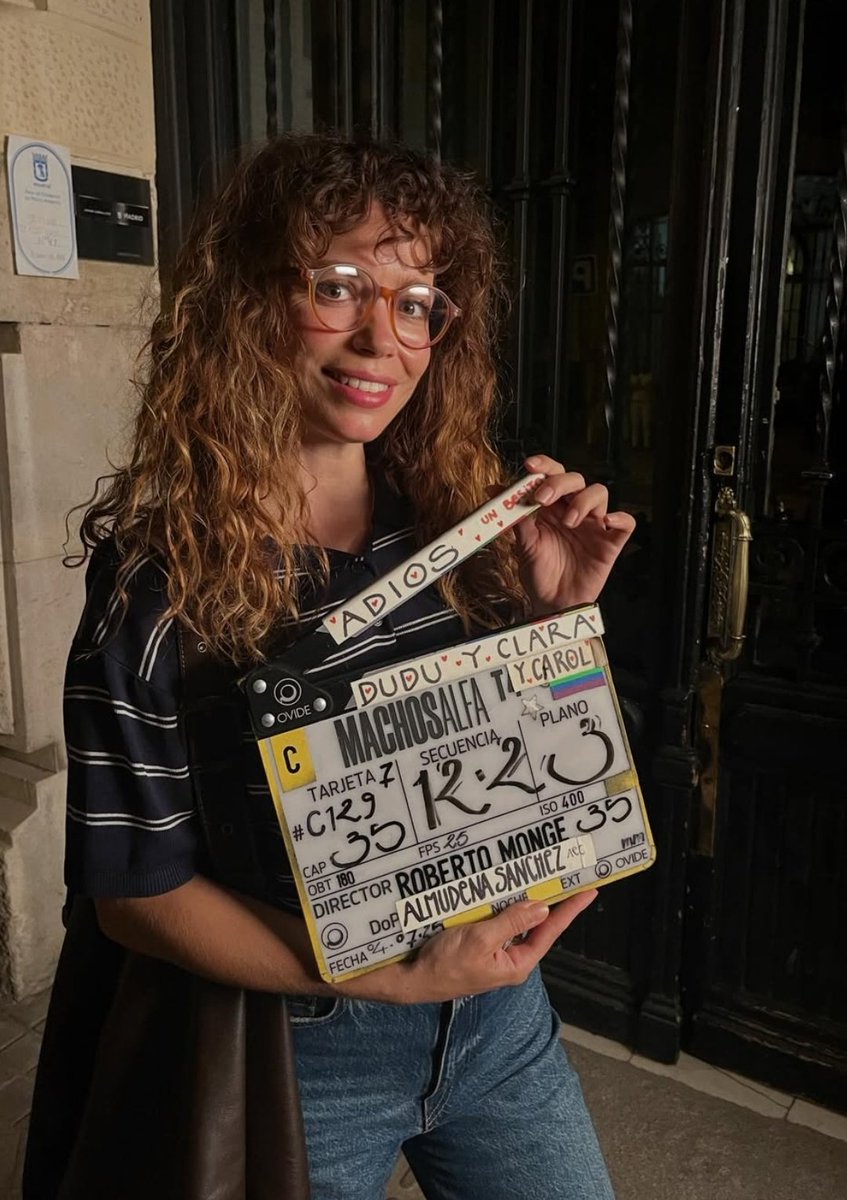 HassLuimelia's tweet image. No voy a negar que veo #MachosAlfa por Carol y disfrutar del desparpajo qoe tiene con Eva.

#CarolRovira