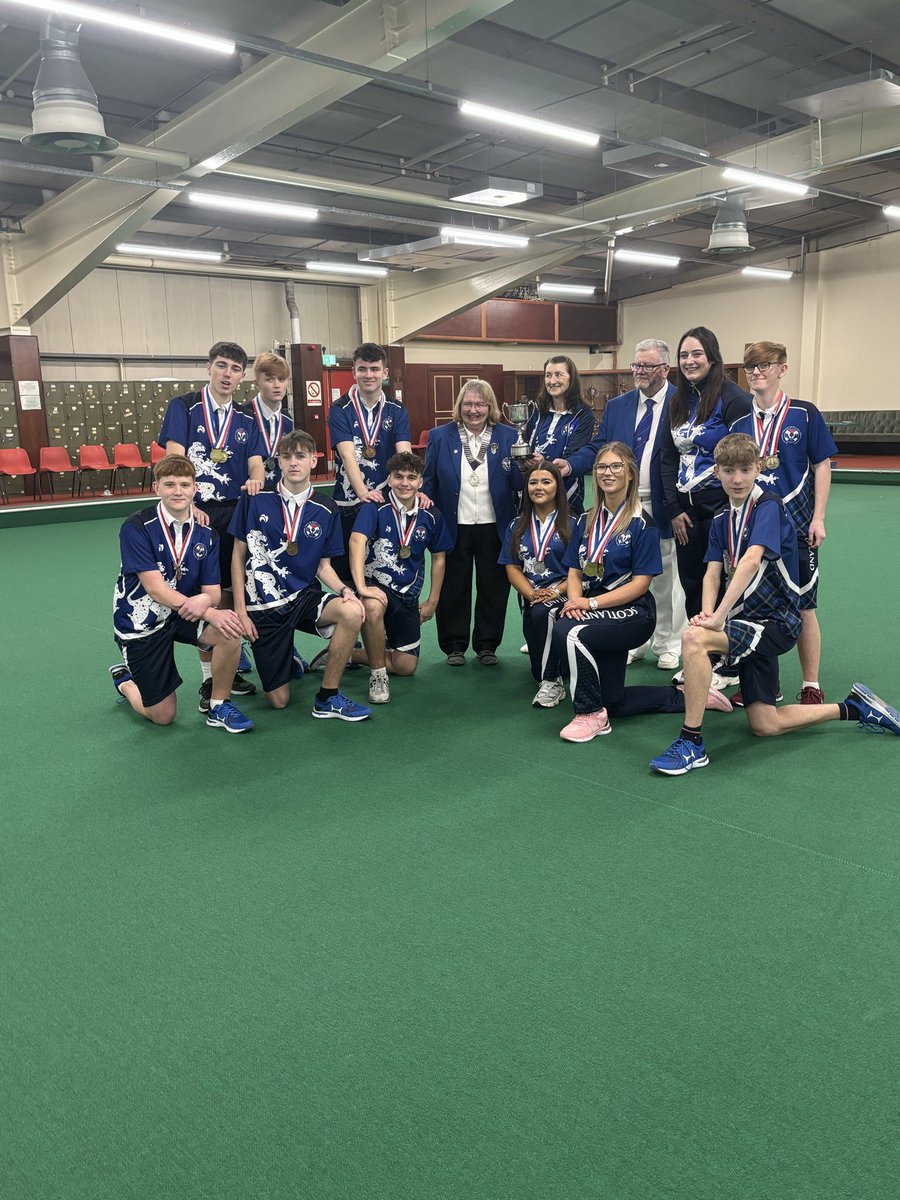 TracyMccarry's tweet image. Incredible results today for Scotland Under 18s -
Gold medal for Shaun in both triples and fours. Overall Gold for Scotland 
Proud as punch for you Shaun McCarry 🥇🥇🏴󠁧󠁢󠁳󠁣󠁴󠁿
@OLSPHigh