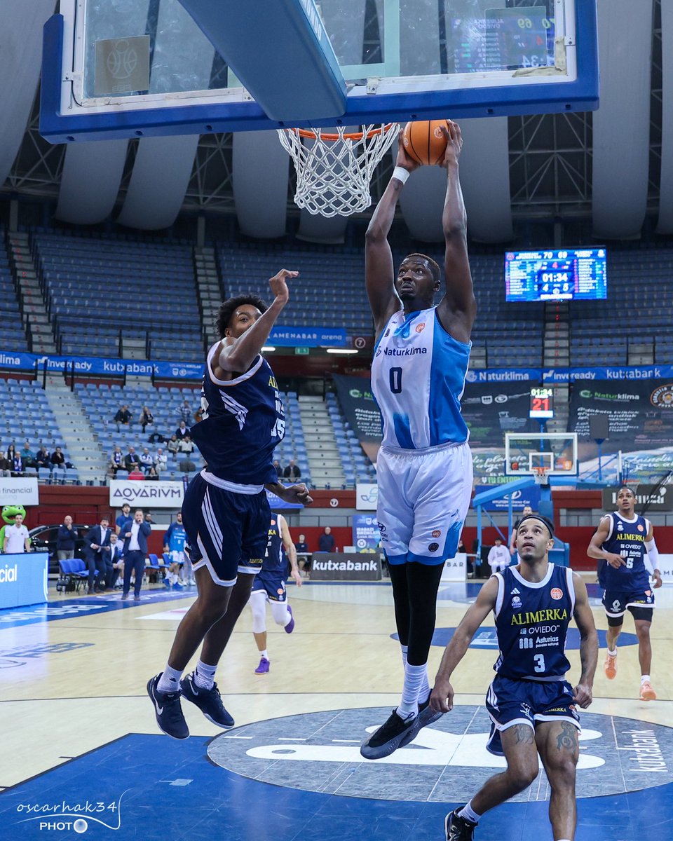 Oscar Araujo tweet media