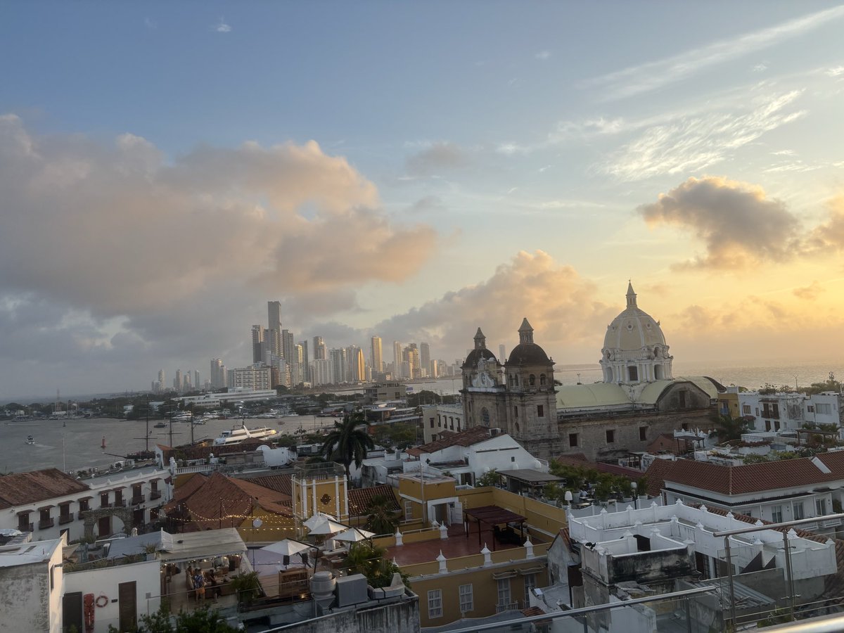 Cartagena de Indias es una ciudad que no tiene comparación. Es la imagen de Colombia. Una ínclita ciudad.