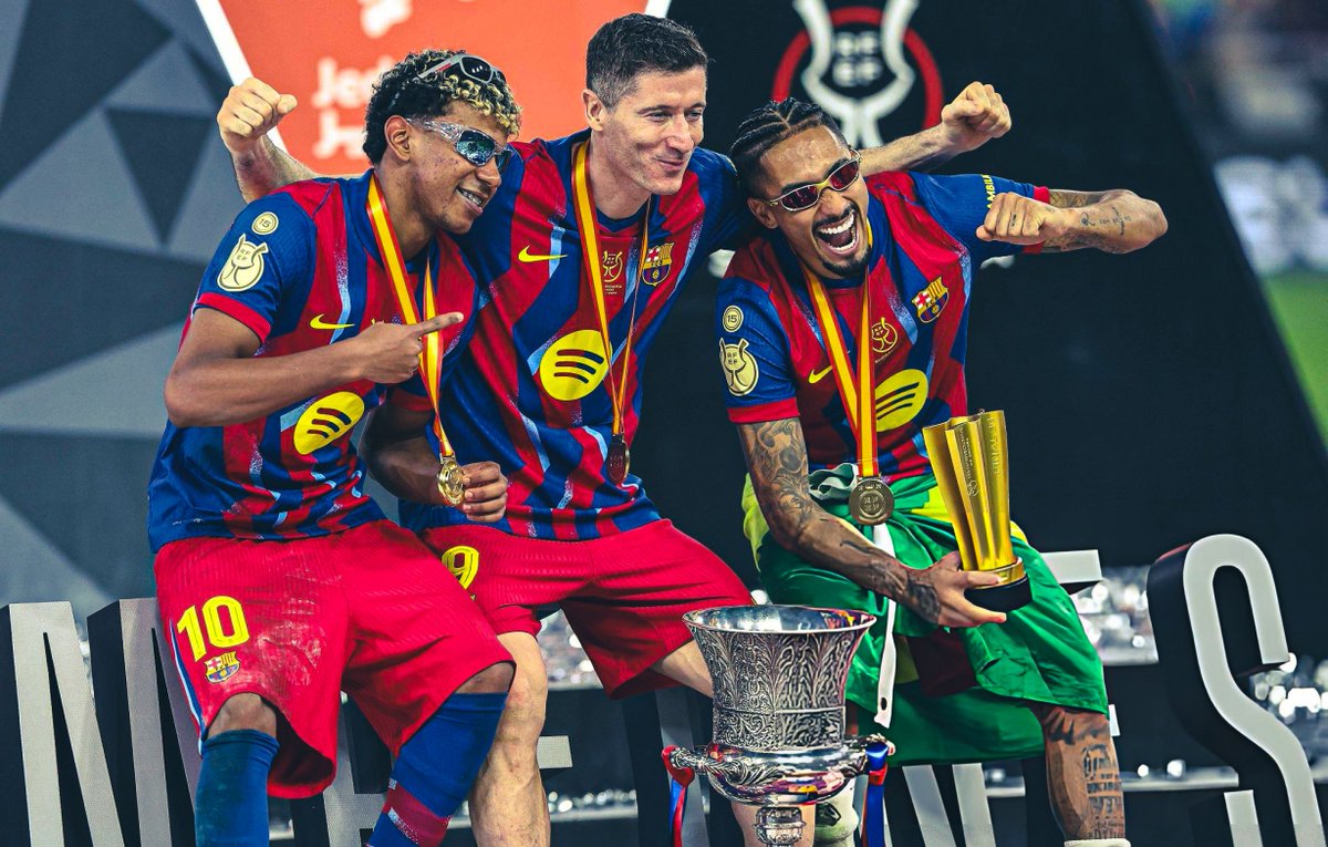 bt3's tweet image. 2025                                           2026