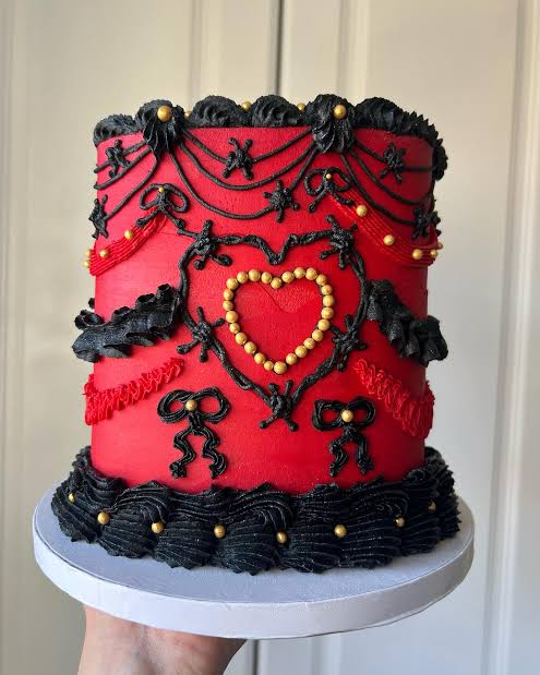 AQUATlCJAWS's tweet image. " Happy late birthday, Kid..

Hope you don't mind me being late 
to the party, But here's a cake I made
 just for you. Let me know if you like it. "