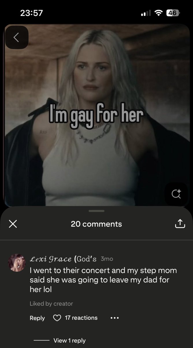eimwsilh's tweet photo. Emily Armstrong turns every woman gay she’s a menace to our society https://t.co/zhddAdI7jN