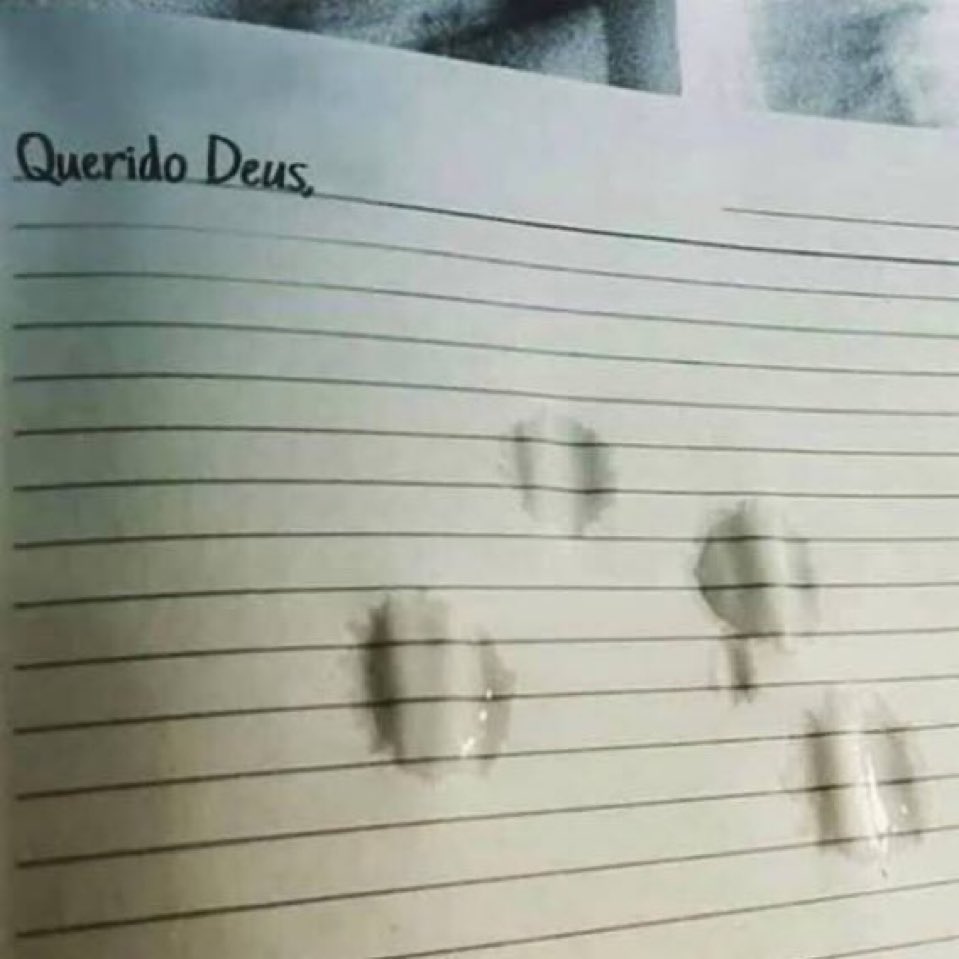 felizsozinh0's tweet image. domingo a noite veio com força