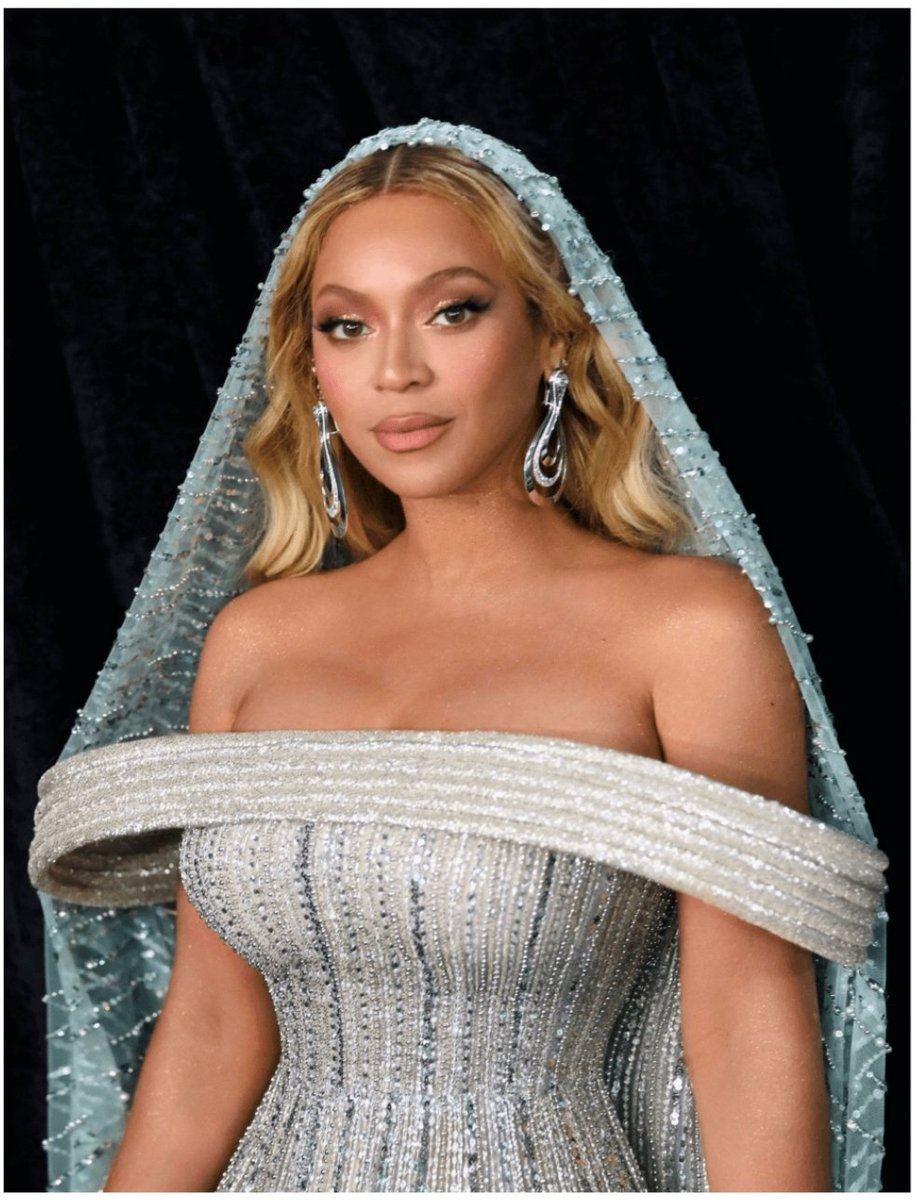 RedMedia_us's tweet image. Ryan Coogler Reveals How Going To Beyonce's "Renaissance Tour" in 2023 Inspired Him To Create his Multi-award Winning movie "Sinners."

"I did this crazy thing that I recommend for all husbands. Like in the summer before we made the movie, I loaded up like two sprinter vans full…