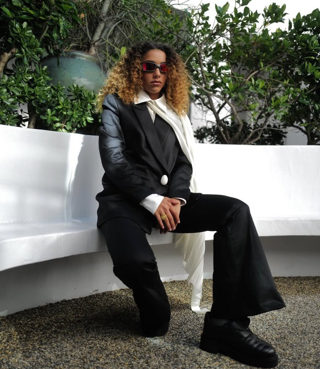 SeriesBrasil's tweet image. DO BRASIL PRO MUNDO! Alice Carvalho (O Agente Secreto) para o #GoldenGlobes.