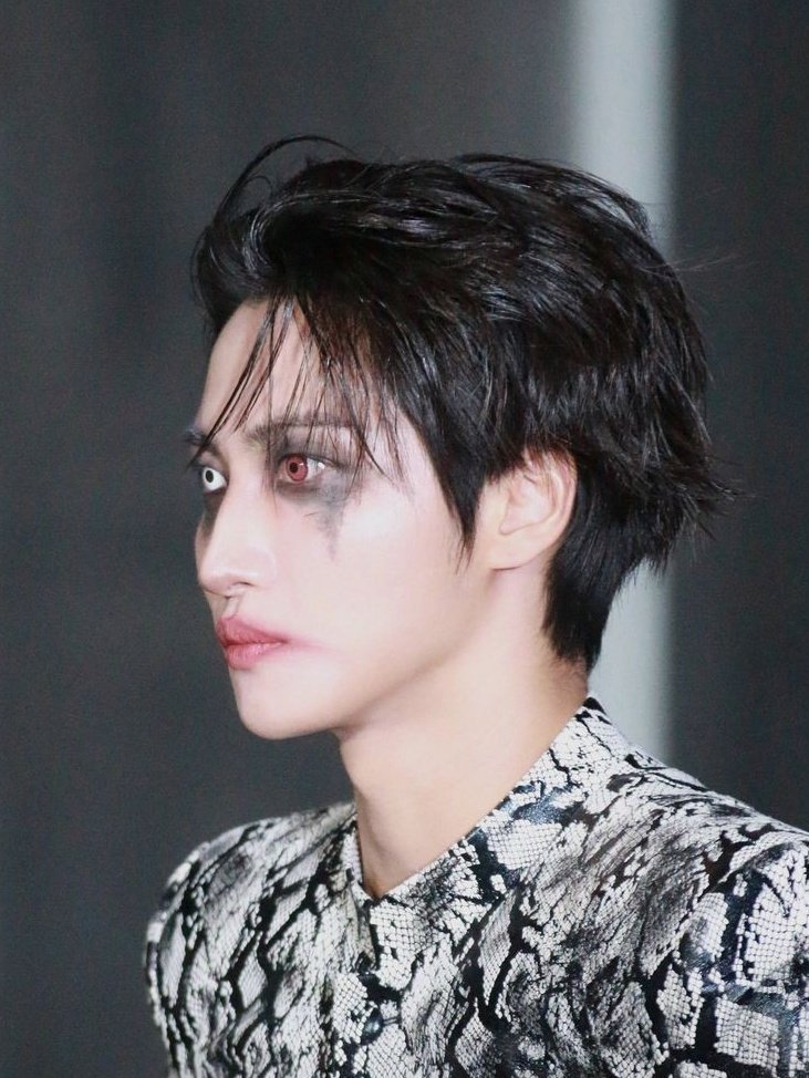 fruitmatz's tweet image. his boba eyes in those creepy lenses