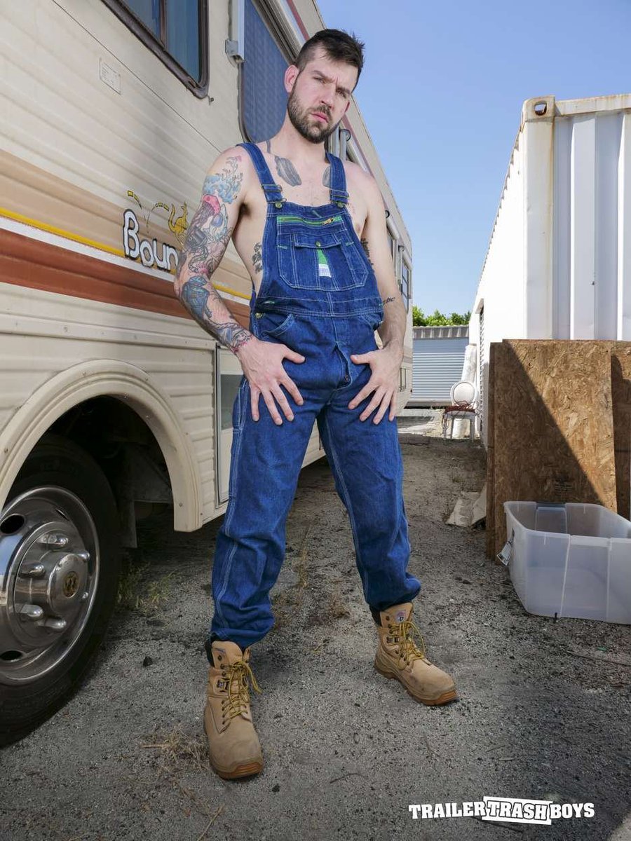 Buck Richards tweet media