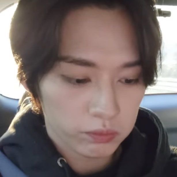 linoautism's tweet image. buny                                      kity