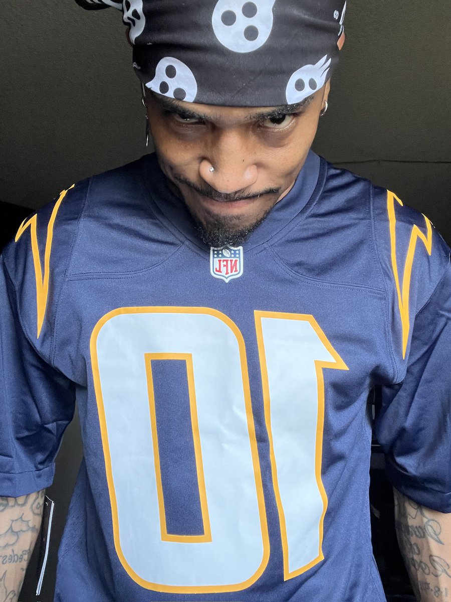 jaleelduhhh's tweet image. #BoltUp #TeagueTime #Moist let the drinking commence