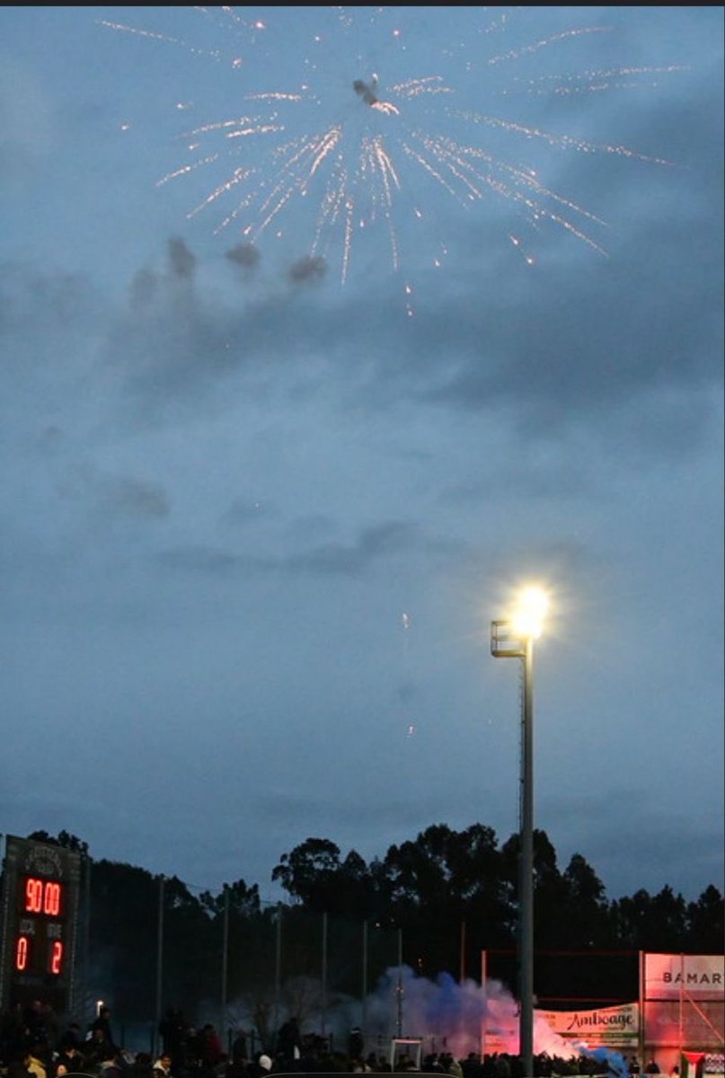 Fende Testas tweet media