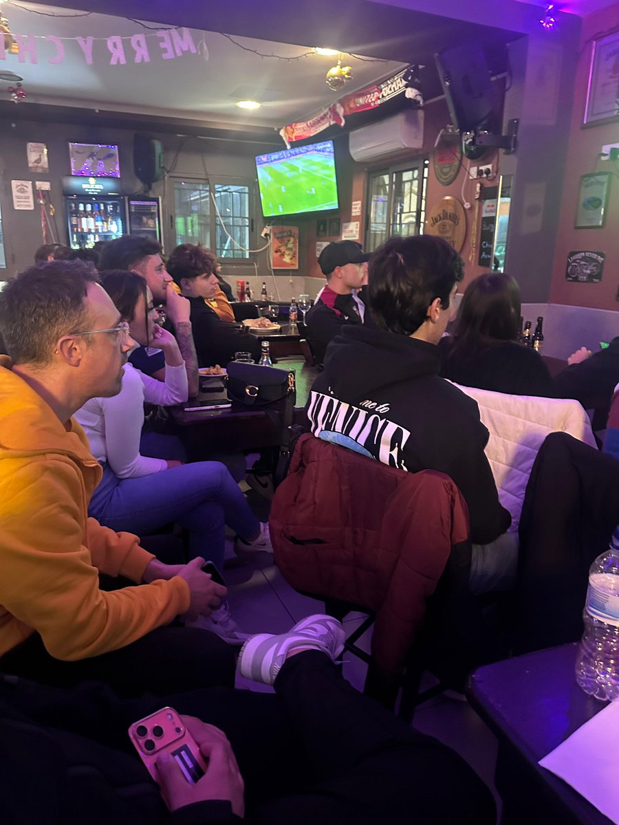 PenyaDeMaltaFCB's tweet photo. Watching the #SpanishSuperCupFinal with the Penya members in Malta.  @FCBPenyes   Great win! https://t.co/CD1nIuaVMa