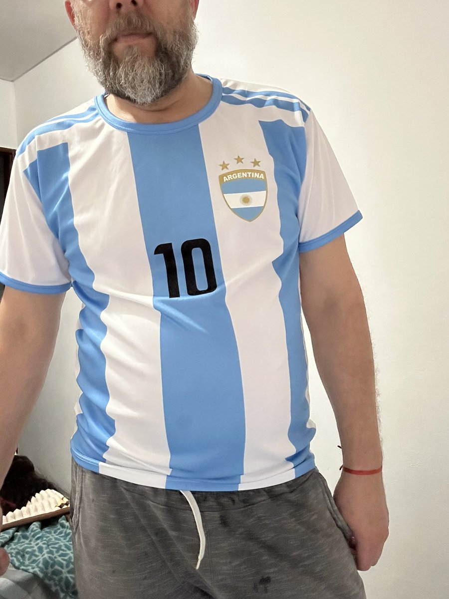 Leandro act 🏳️‍🌈 tweet media