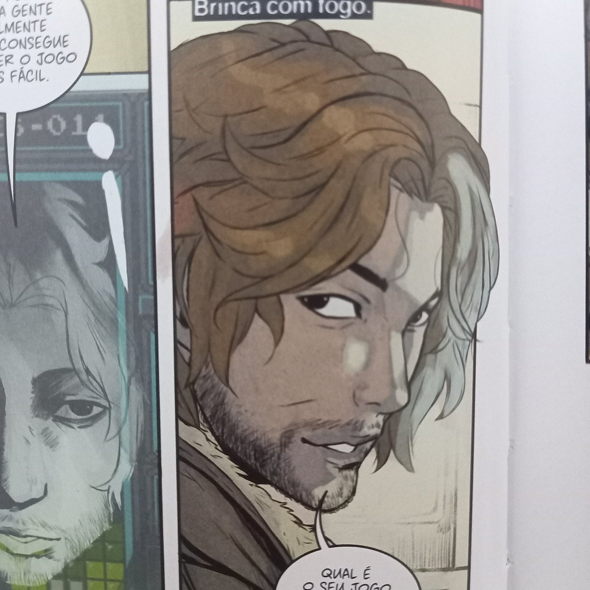 diatristrice's tweet image. tópico sensível: o jeitinho que o Trsitan olha pra Beatrice &amp;lt;3