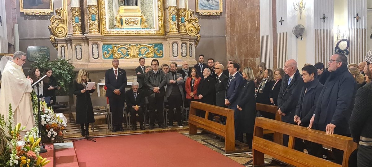 MncGCS's tweet image. 🐷Celebramos la tradicional procesión y hoguera de @AntonianosVal como actos intermedios previos al día grande de la fiesta.

Sant Antoni Abat es el primer santo de enero y así lo hemos vivido.