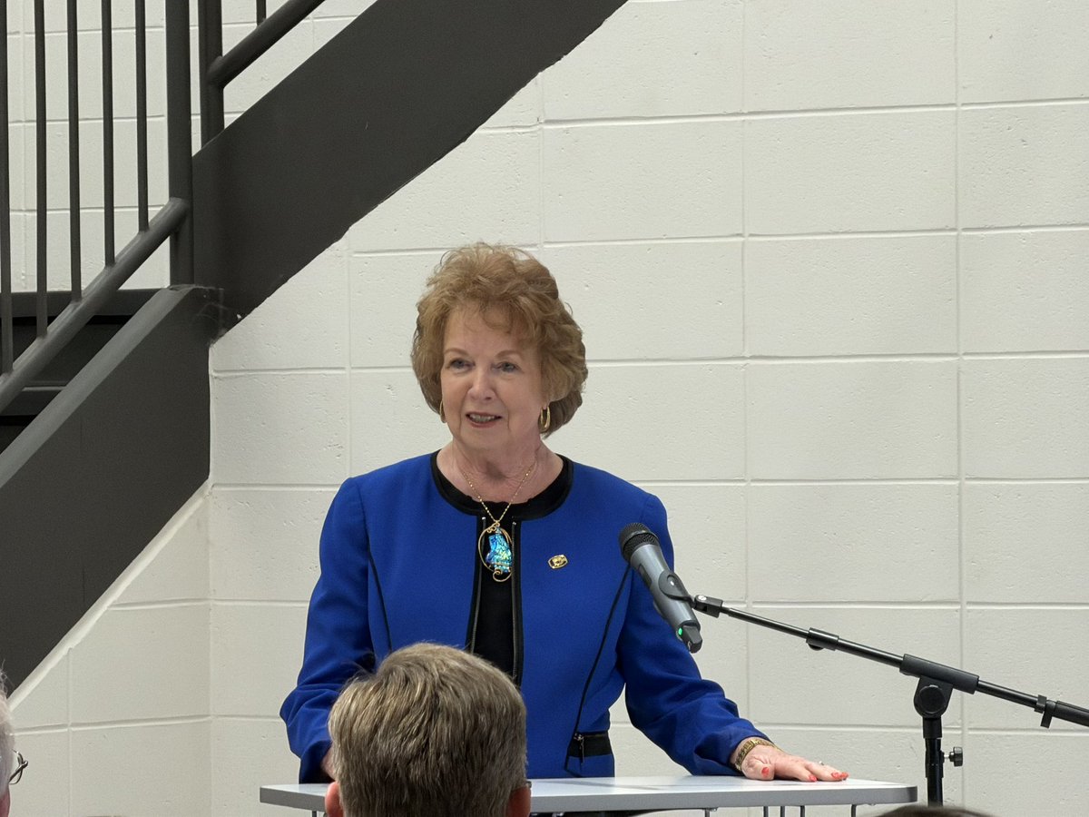 Eric Mackey tweet media