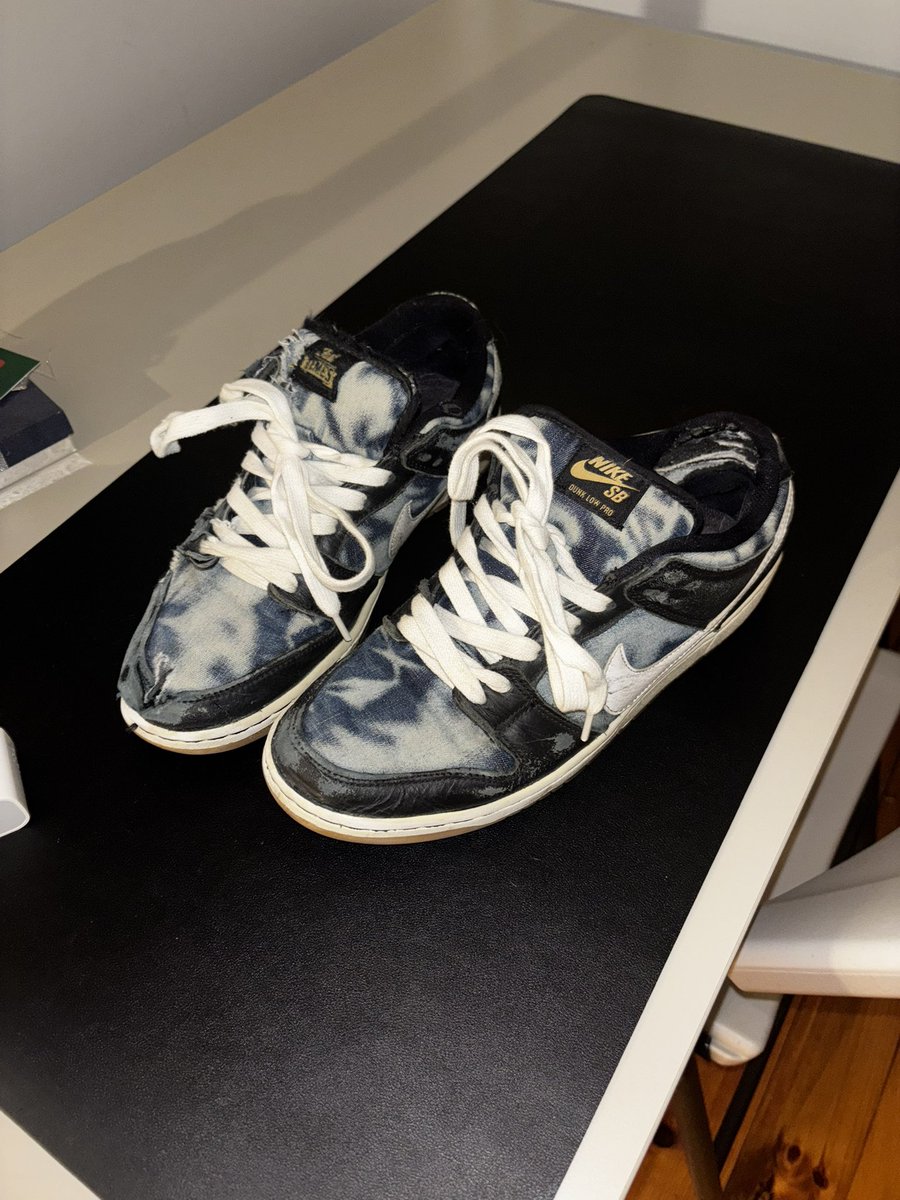 AMdotWAV's tweet image. Going thru my closet lol wtf