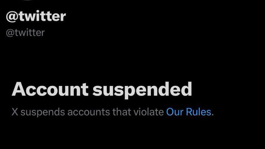 rawsalerts's tweet image. 🚨#BREAKING: 𝕏 has officially suspended the legacy Twitter account, one of the platform’s original accounts from before Elon Musk’s acquisition and the rebrand to 𝕏. The account had remained active as a historical handle tied to the platform’s original identity Twitter is now…