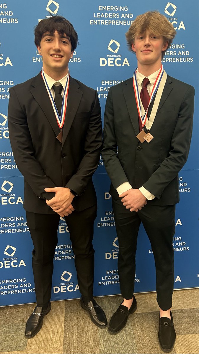 CarlsonDECA's tweet photo. Marco and Grayson advance in the Sports and Entertainment Team Decision Making event at the District 9 competition! Grayson also earned a medal for his test score! Great job! #maraudepride https://t.co/lIbIYqlTfH