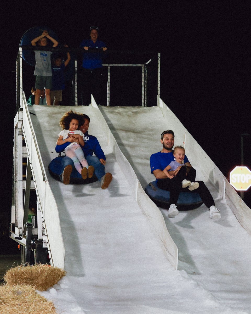 Nothing but good times at Winter Fest ❄️🫶