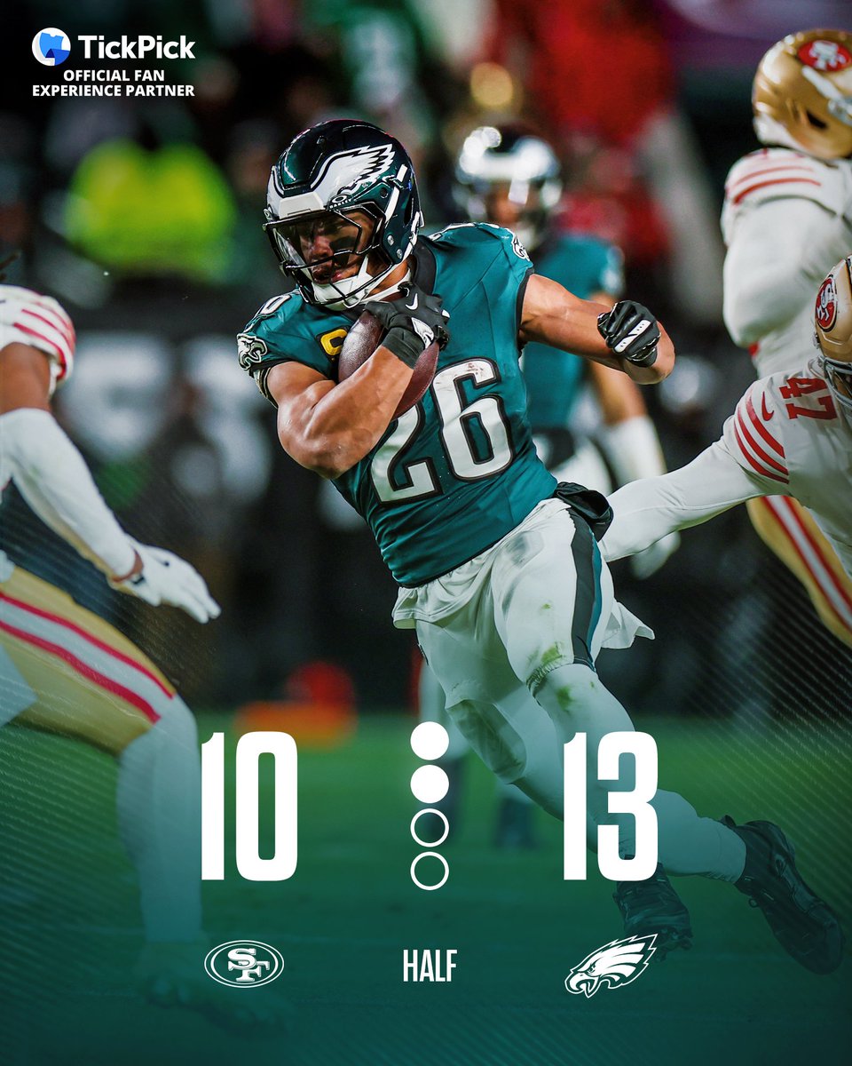 Eagles's tweet image. Halftime in Philly

@TickPick | #FlyEaglesFly