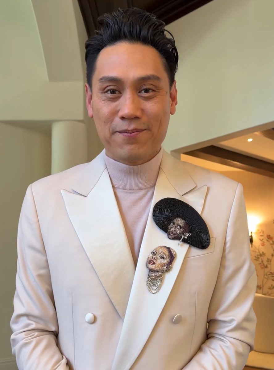 cambeserious's tweet image. AWWW