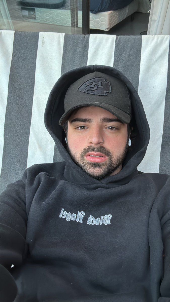 bananirou tweet media