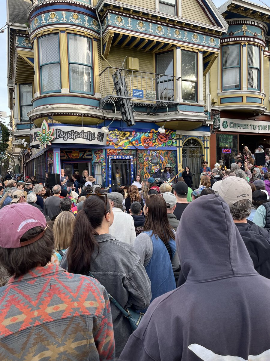 Verne Kopytoff tweet media