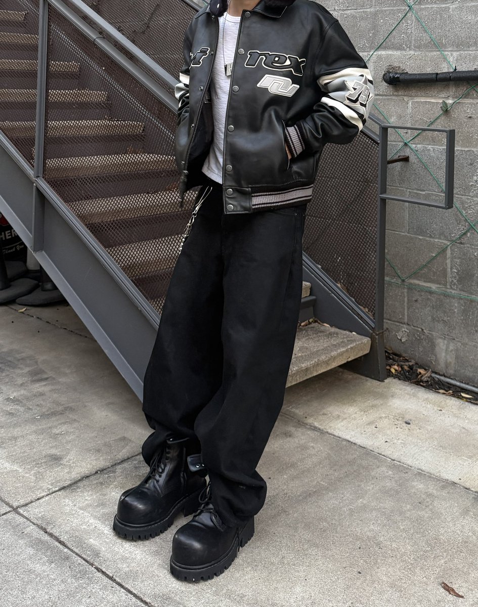 jsin_jay's tweet image. calma