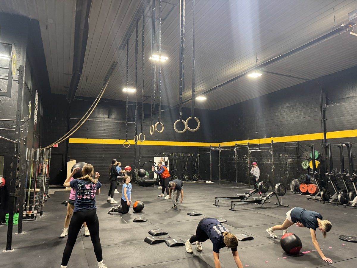 Kyla DeWitt tweet media