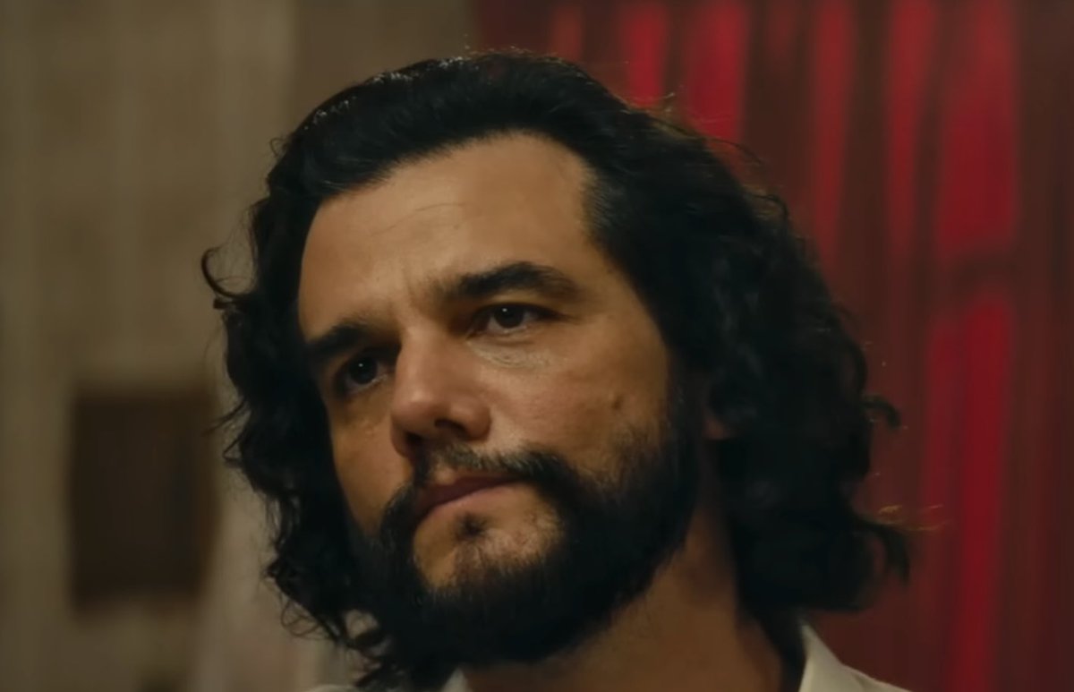 FilmUpdates's tweet image. Wagner Moura wins Best Actor in a Motion Picture: Drama at the #GoldenGlobes for ‘THE SECRET AGENT’