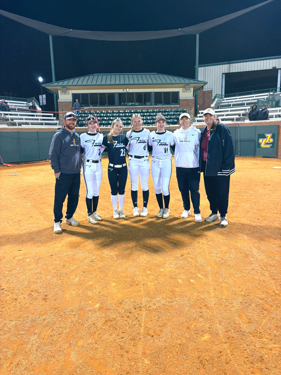 Olivia Hager tweet media