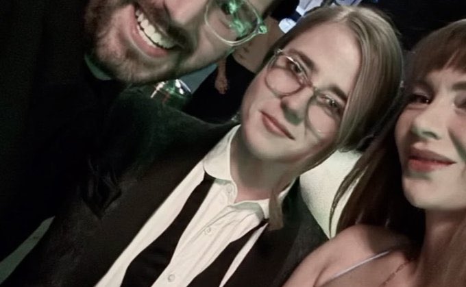 you ever see a woman so hot you start crying