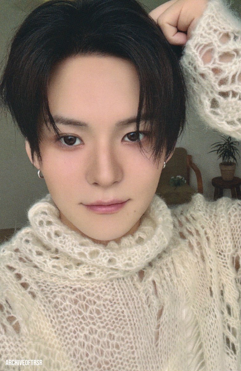 SCAN] TREASURE 2026 SEASON'S GREETINGS — Offstage : Soft Days 2026