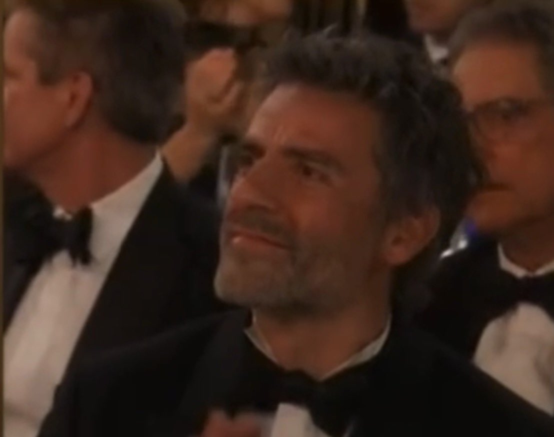 j0ytuit0u's tweet photo. A cara que o Oscar Isaac fez????? Meu filho é isso mesmo que você ouviu ✨WAGNER MOURA✨

#GoldenGlobes https://t.co/Aad6Tnlphv