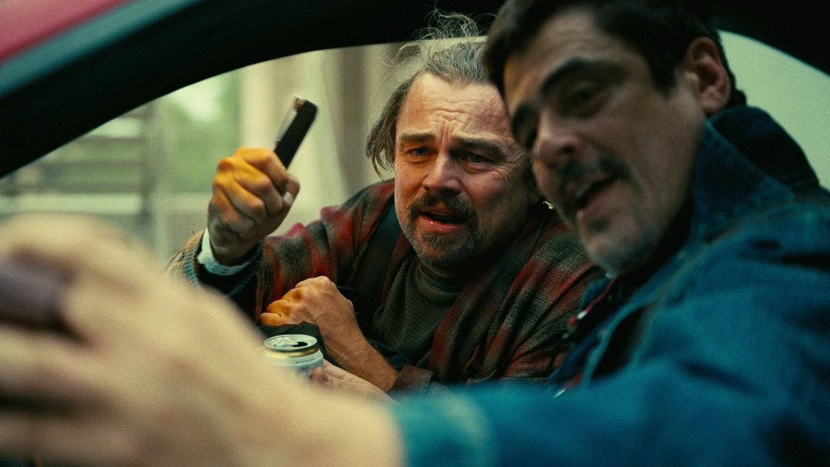 #GoldenGlobes "Una batalla tras otra" gana como mejor película musical o de comedia. UNA LOCURA esta película. La ven en HBO Max.