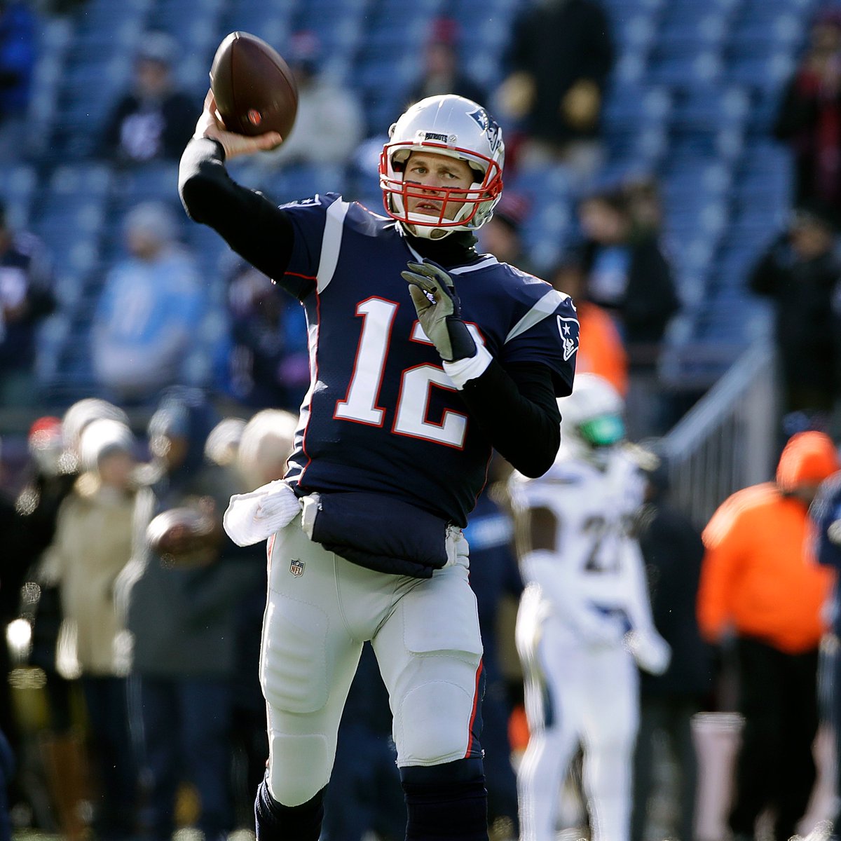 FanDuel's tweet image. List of Patriots QB's to get a playoff win since 2000:

-Tom Brady
-Drake Maye

That's it 🔥