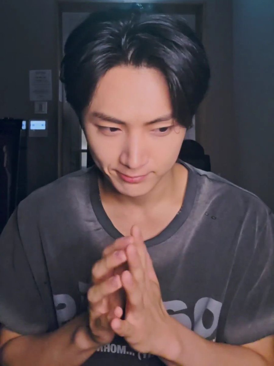 sinjieu88595411's tweet image. 카와이쿠테 고메응