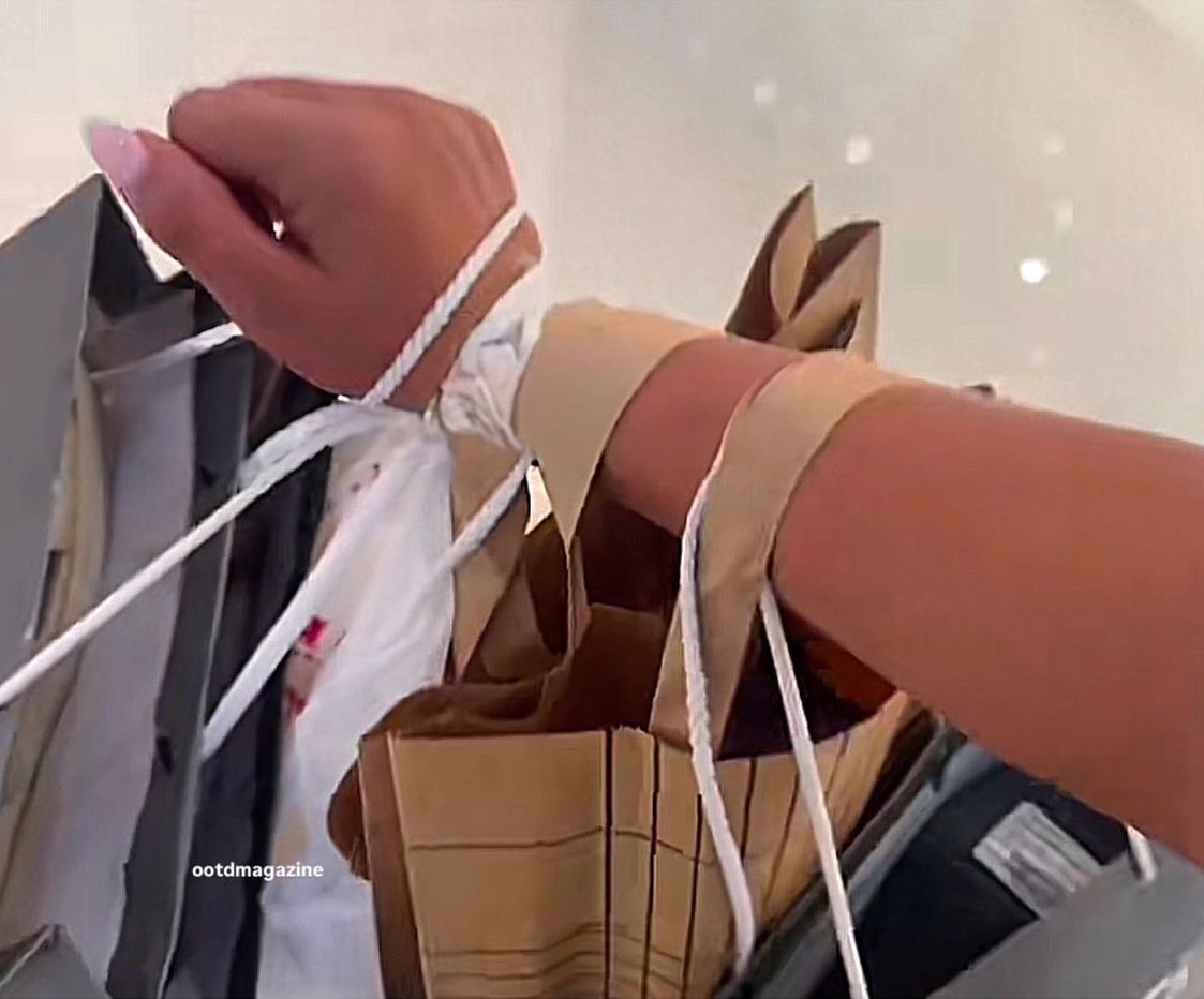 realiazed's tweet image. the only pain i accept in my life: