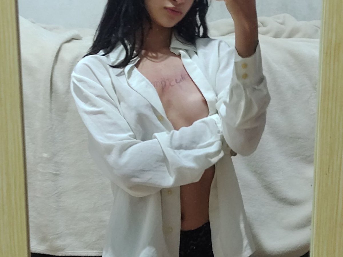 nymphcutegirl's tweet photo. New to nsfwtwt
♡ 19
♡ She/her/hers
♡ Bi
♡ Soft, hard &amp; some taboo kinks
♡ Switch(Sub++)
♡ Faceless account
♡ DMs open
       ♡/⟳ to be moots°^°(selective) https://t.co/MFquafYmA5