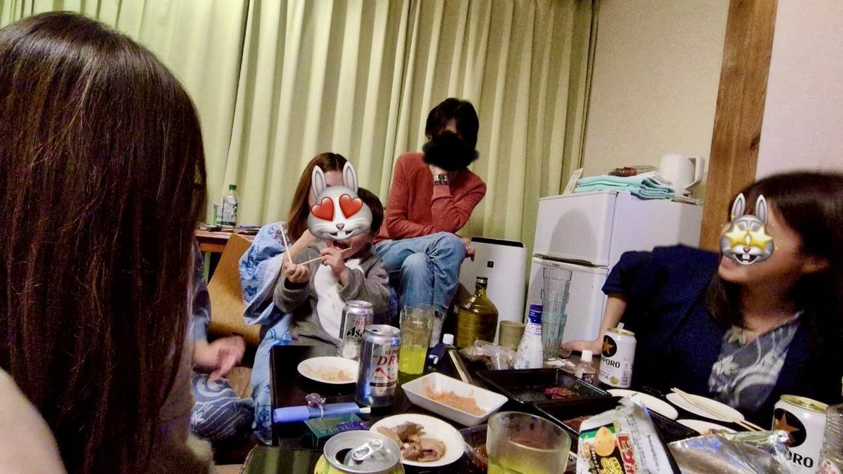 hydeehydee's tweet image. 昨日は雪振る中、店の新年会を東山温泉にて。
私はワンコ居るんで泊まらず帰宅♨️
まず寒かったわ⛄️